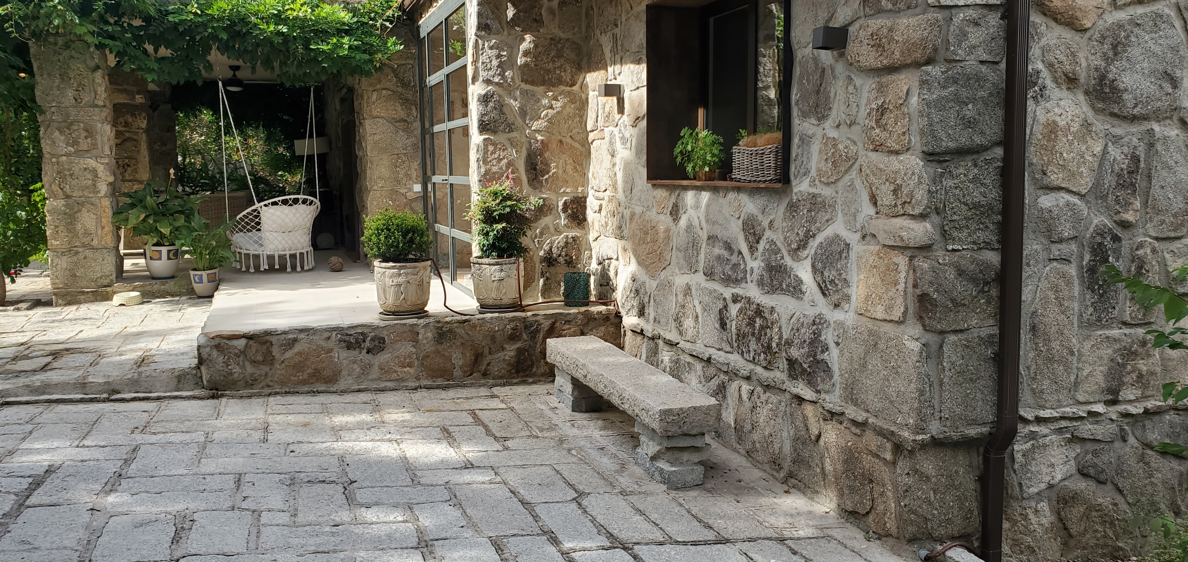 Jardín en la sierra - imagen 6